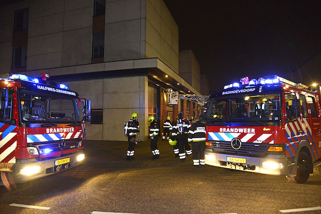 2018/244/20181124-19u03 GB 005 Brand winkel Zuidermolenweg.jpg